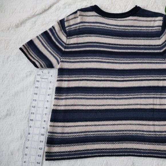 Short Sleeve Sweater - Picture 7 of 7